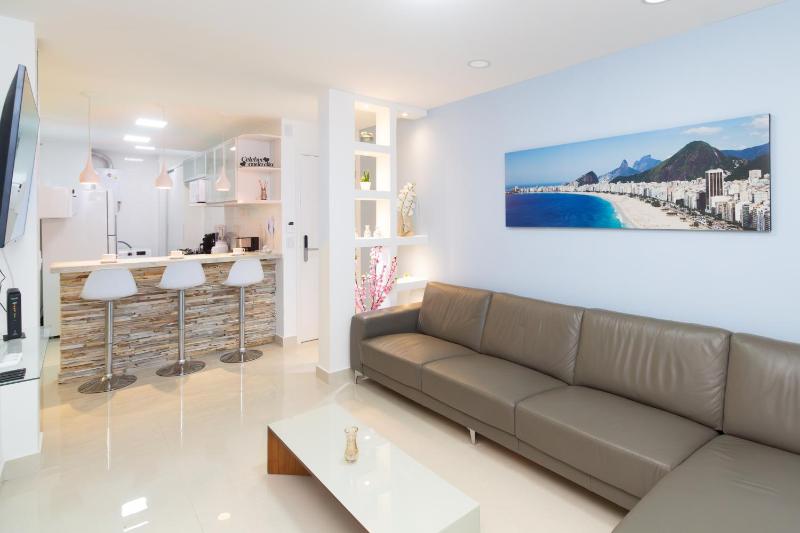 Luxo em Ipanema 204 — забронировать отель в Рио