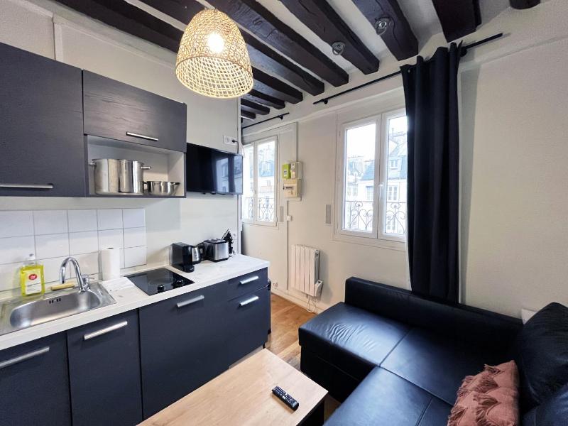 164 - Charming Studio in Center of Paris — забронировать отель в Париже