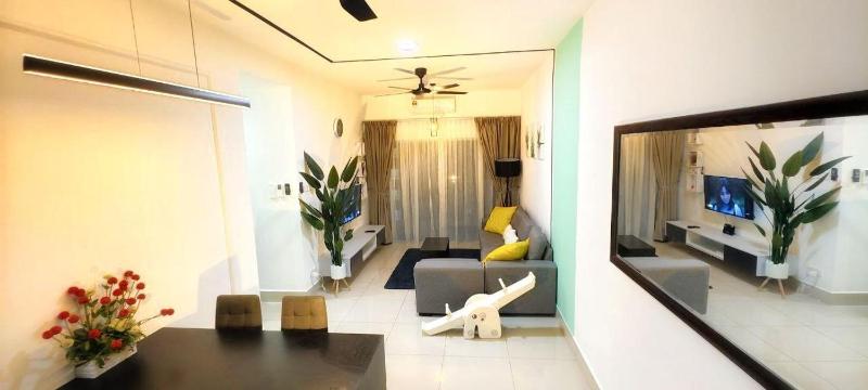 Pool View - Cikgu Lia Kuala Lumpur Homestay — отзывы гостей и цены