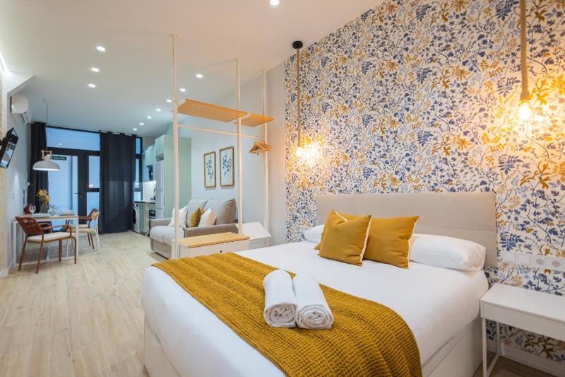Цены на FLORIT FLATS - The Sorolla Apartments в Валенсии