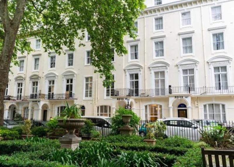 Rove Hotel London Paddington — отель с удобствами в Лондоне
