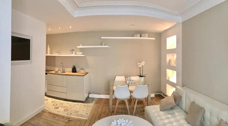 Le Cosy - Scandinavian Ambiance — отель с удобным расположением в Париже