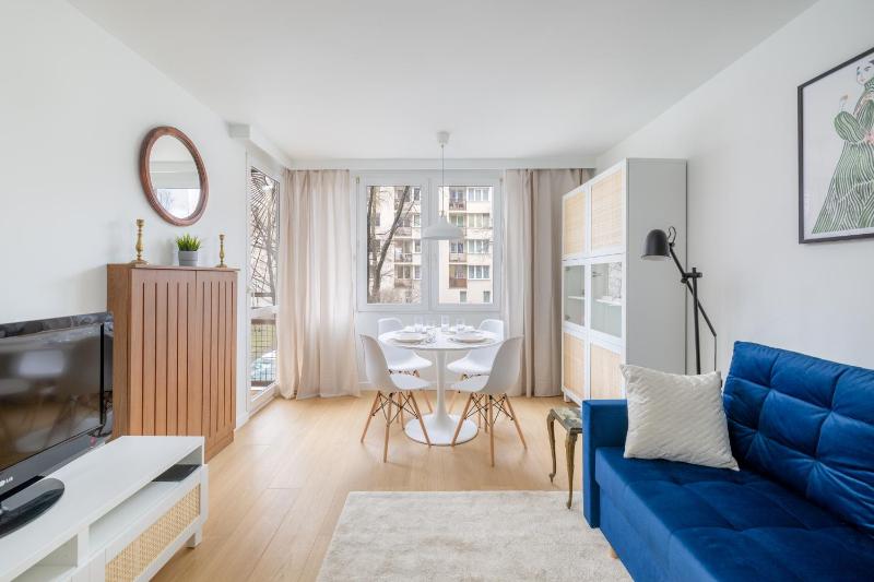 Цены на City Centre Modern Apartment 1-bedroom by ECRU WWA61 в Варшаве