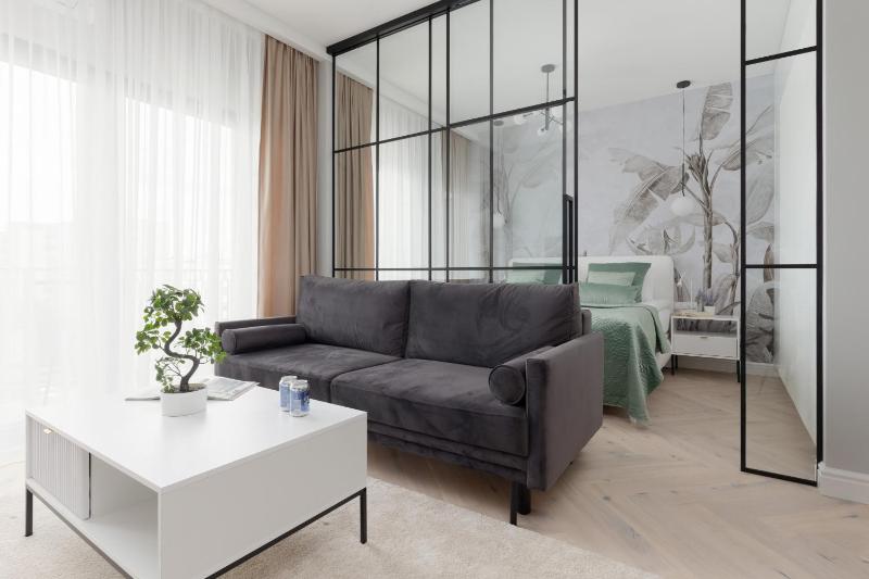 Art Deco Apartment Mokotow with Parking & Gym by Renters Prestige — отель в Варшаве, Польша