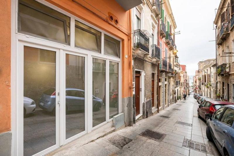 Alloggio con bar a Cagliari - Incantevole appartamento