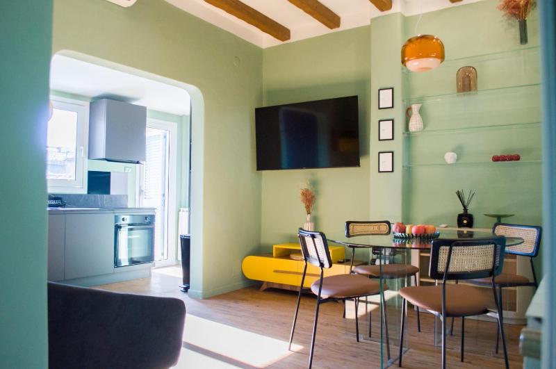 Цены на Navona Penthouse - Attico Vista Cupola 4 posti в Риме