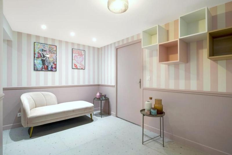 3 Cozy apartments near Galeries Lafayette-12Pers — отель с удобствами в Париже