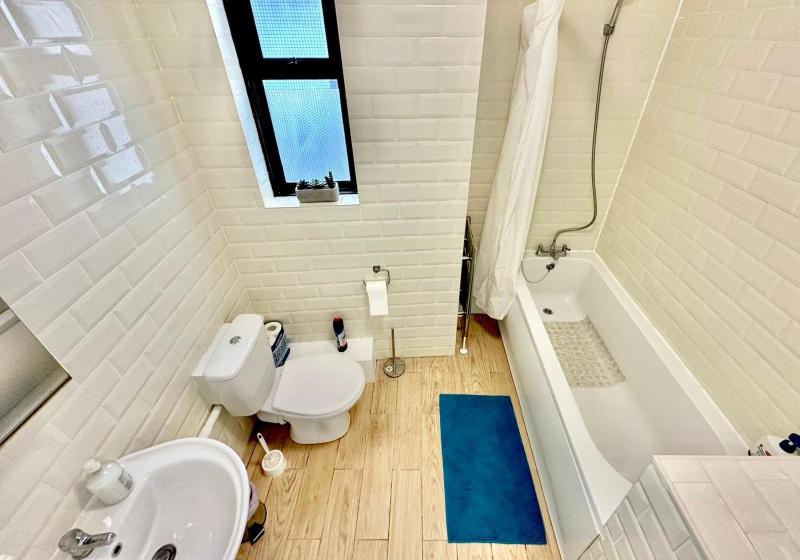 Цены на Stay in Whitechapel apartment в Лондоне