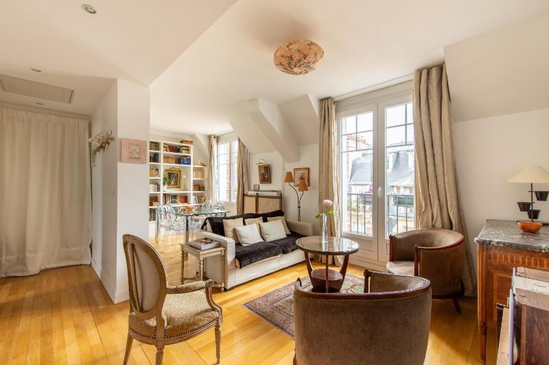 Desaix - Central et elegant appartement proche Tour Eiffel — отель с удобствами в Париже