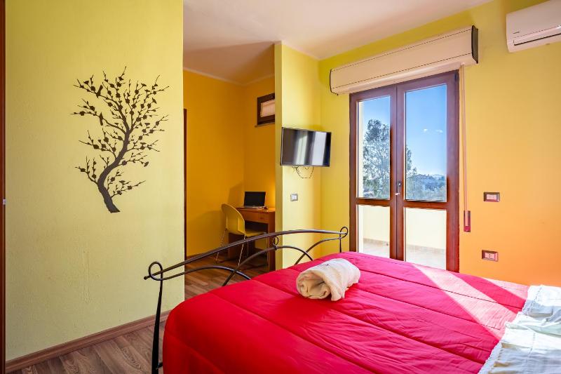 Villa Nettuno a Capoterra - Intimo rifugio con giardino