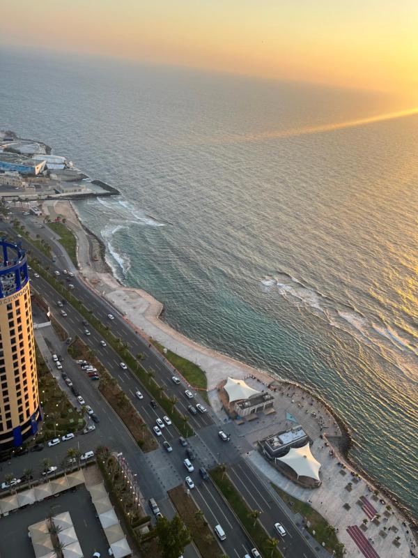 Shqt baatlalt bhryt brj aljwhrh damak Damac AlJawharah Tower — комфортный отель в Джидде