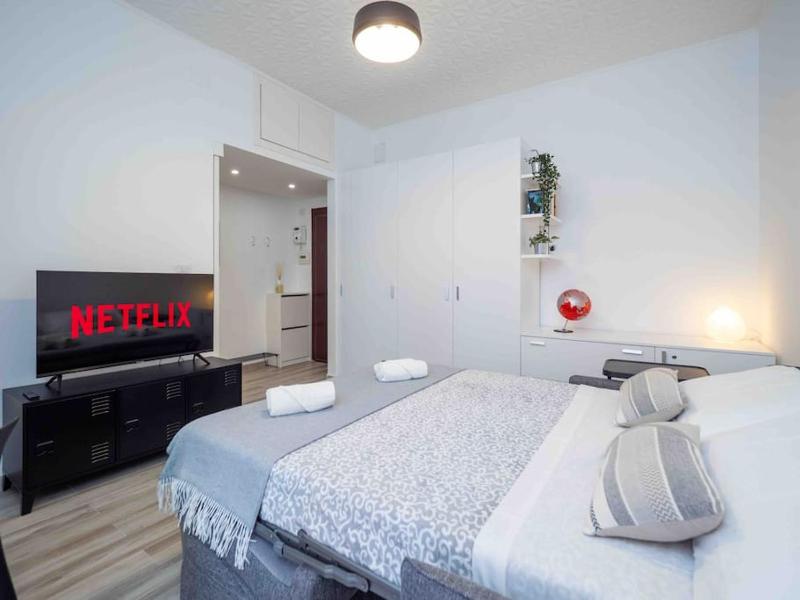 Comfort Business Suite, Wi-fi & 3 stops from Duomo — отзывы гостей и цены
