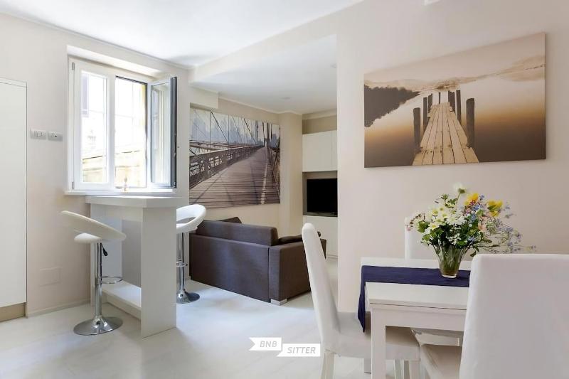 Central and quiet apartment - Milan — отель в Милане, Италия