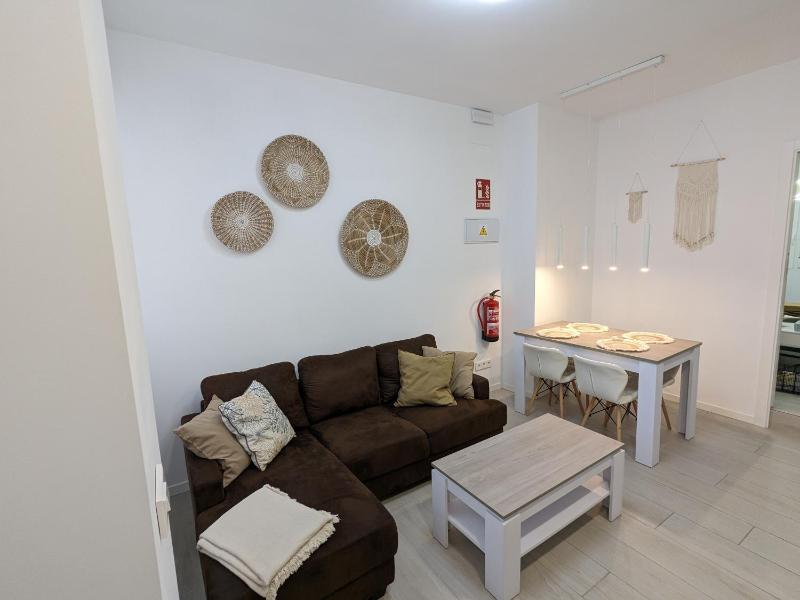 Quintana-Alcala Apartments — отель с удобствами в Мадриде