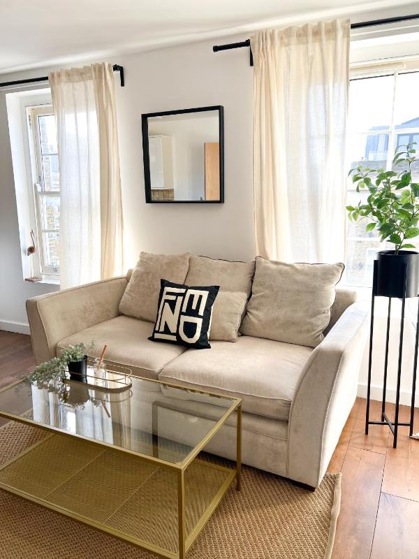 London Stylish 1 Bedroom Apartment — забронировать отель в Лондоне