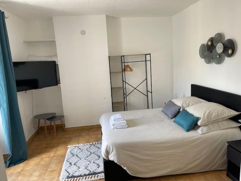 Eiffel Tour Cosy blue — комфортный отель в Париже