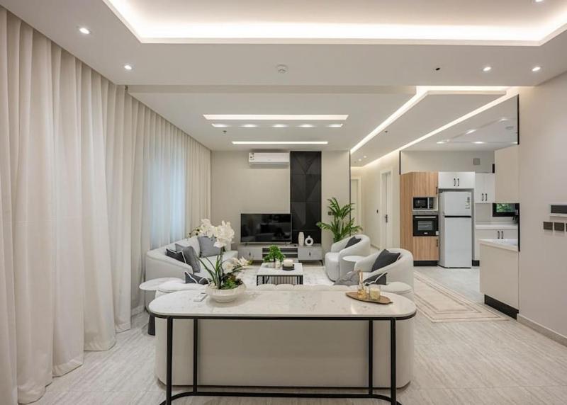 Luxurious Modern & NEW - Self Entry - Dar AlYasmin — отель с удобным расположением в Рияде
