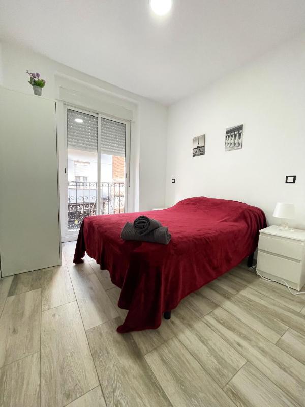 Relax apartaments 1min metro — комфортный отель в Мадриде