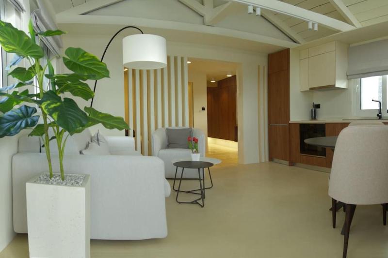 Цены на Luxury Penthouse w/ sea view в Афины