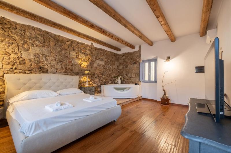 Dimore nel cuore di Olbia - Camere familiari in centro