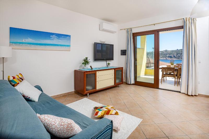 Fronte Mare Capo Testa: Appartamento con Spiaggia