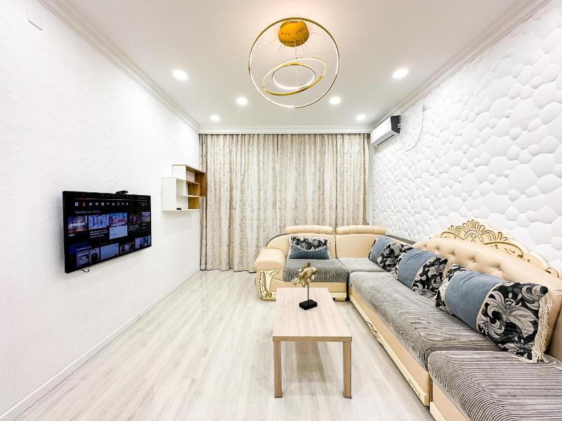 2-komnatnye apartamenty v zilom komplekse Zaman — отель в Атырау, Казахстан