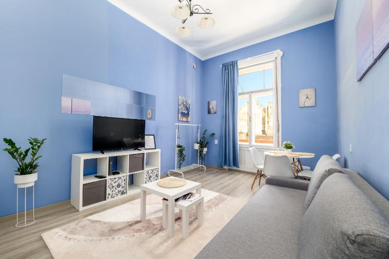 Golbarg Synagoge Apartment in Heart of City — отзывы гостей и цены