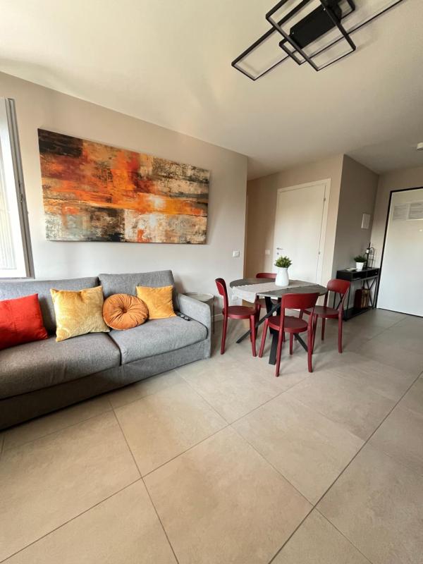 Modern house, station, aereoporto vicino — комфортный отель в Флоренции