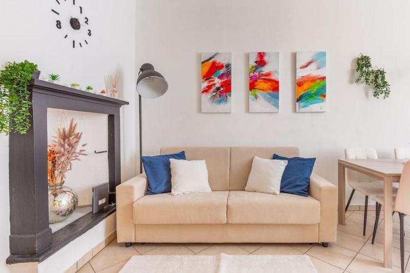 Modern apartment in Milano Centrale next to Metro M5 - Sarca 73 — забронировать отель в Милане