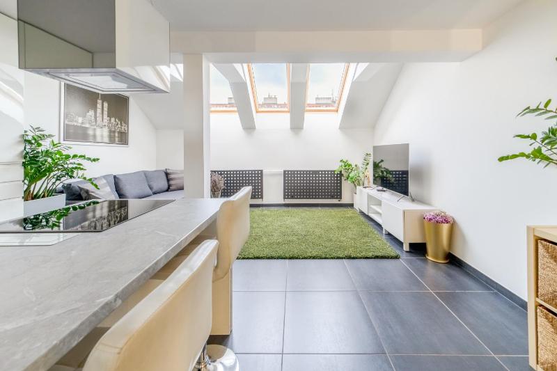 ModaLoft Duplex by Rentez — отель с удобным расположением в Праге