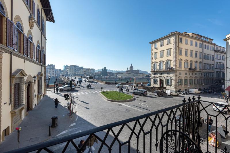 Goldoni - Suite apartment — комфортный отель в Флоренции