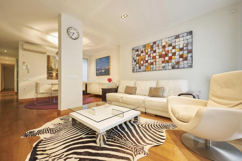 Цены на GOYA LUXURY, by Presidence Rentals в Мадриде