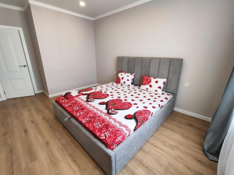 Цены на Dvuhkomnatnye apartamenty ZK Auezov city 94 в Алматы