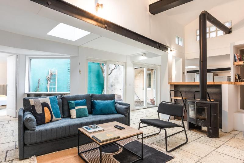 Garden Loft in the heart of Paris - 6 guests — отель в Париже, Франция