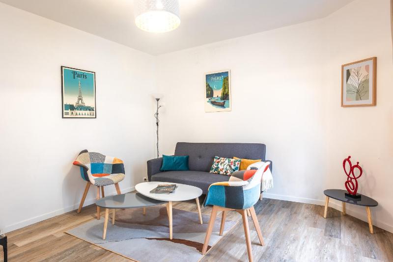 Charming house with terrasse - 5 guests — забронировать отель в Париже