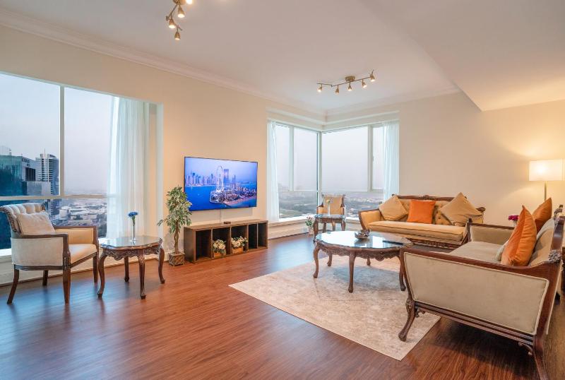 Dubai Marina-3BR at AL Mesk Tower-Quickstay Homes 03 — комфортный отель в Дубае