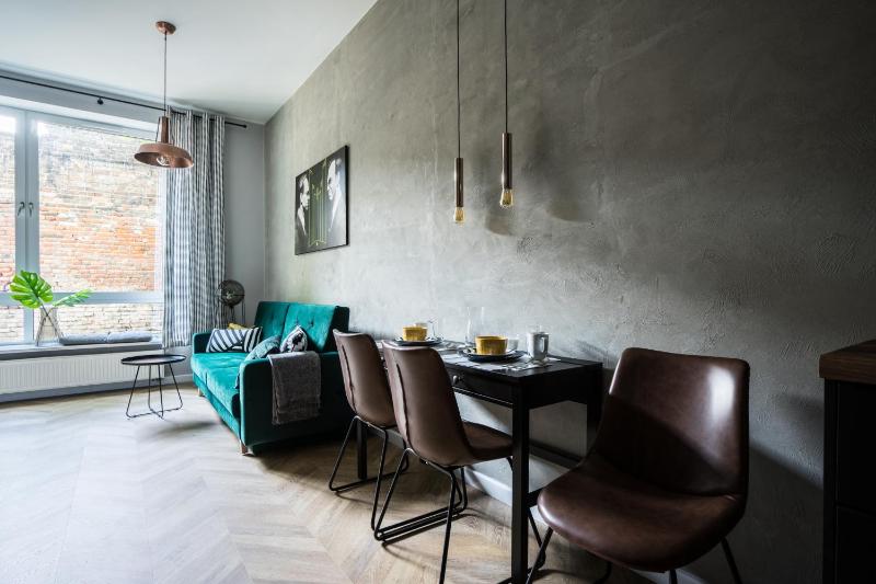 Central Warsaw Apartment - Great Location- Praga&Zabkowska — отзывы гостей и цены