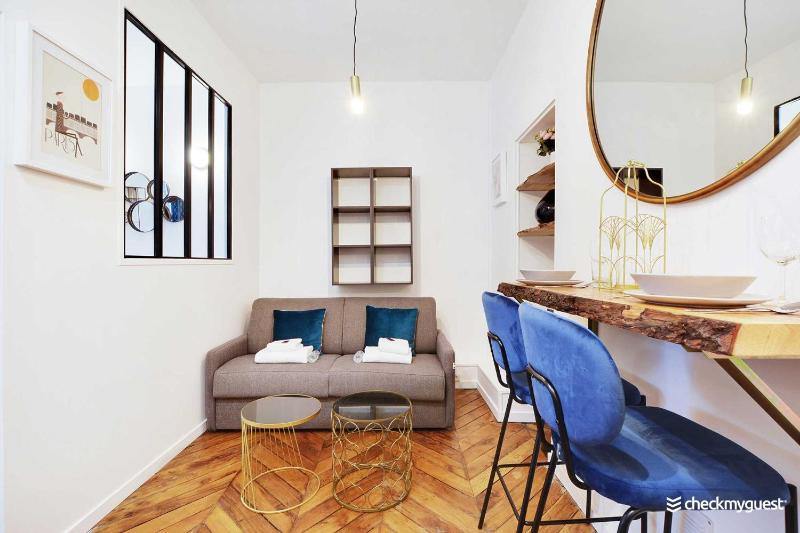 Chic Parisian Retreat - Alexandre Dumas 2C — отель с удобным расположением в Париже