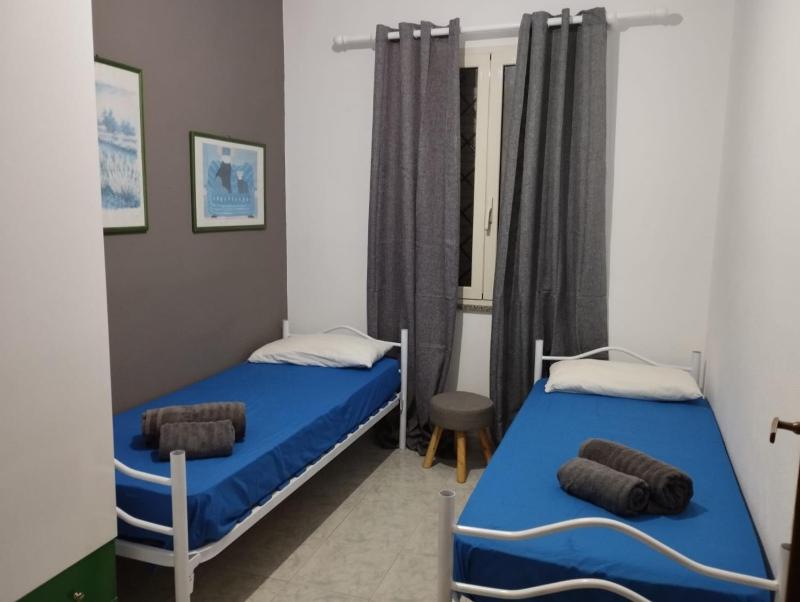 Luna Apartment a La Caletta - Spazioso Apt Fronte Mare