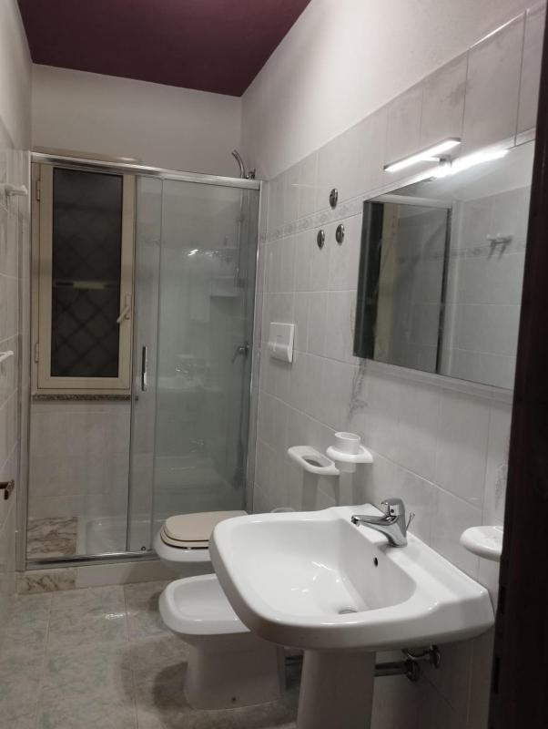 Luna Apartment a La Caletta - Spazioso Apt Fronte Mare
