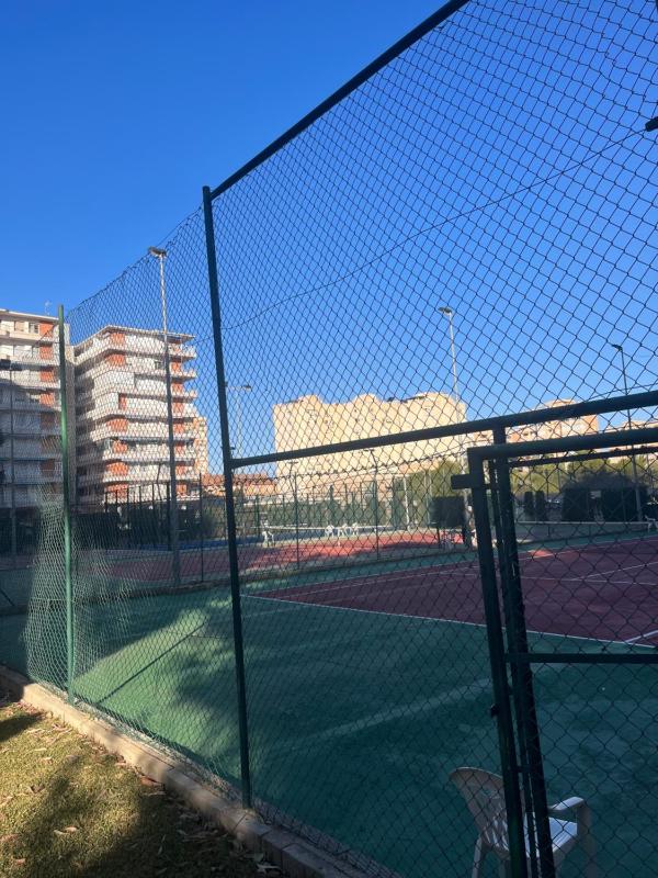 Beach Apartment Alicante — отель с удобным расположением в Аликанте
