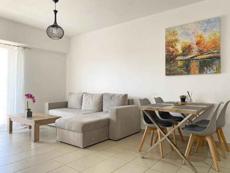 SK CentralGem in Athens City Center — отель с удобствами в Афины