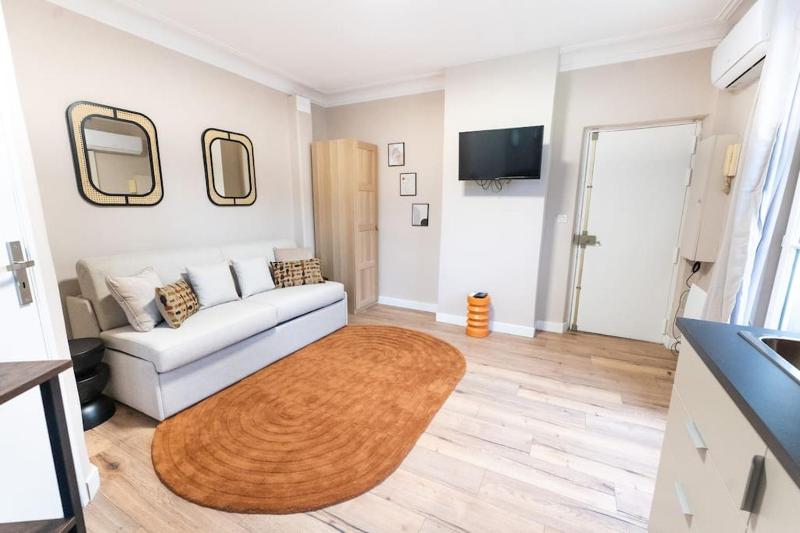 Moderne et elegant. Bois de Vincennes/Accor Arena — комфортный отель в Париже