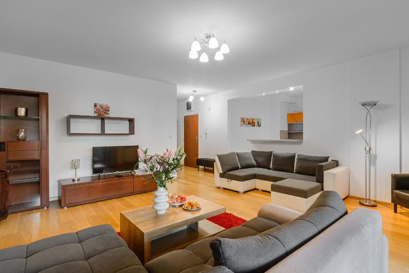 Цены на P&O Apartments Niemcewicza в Варшаве