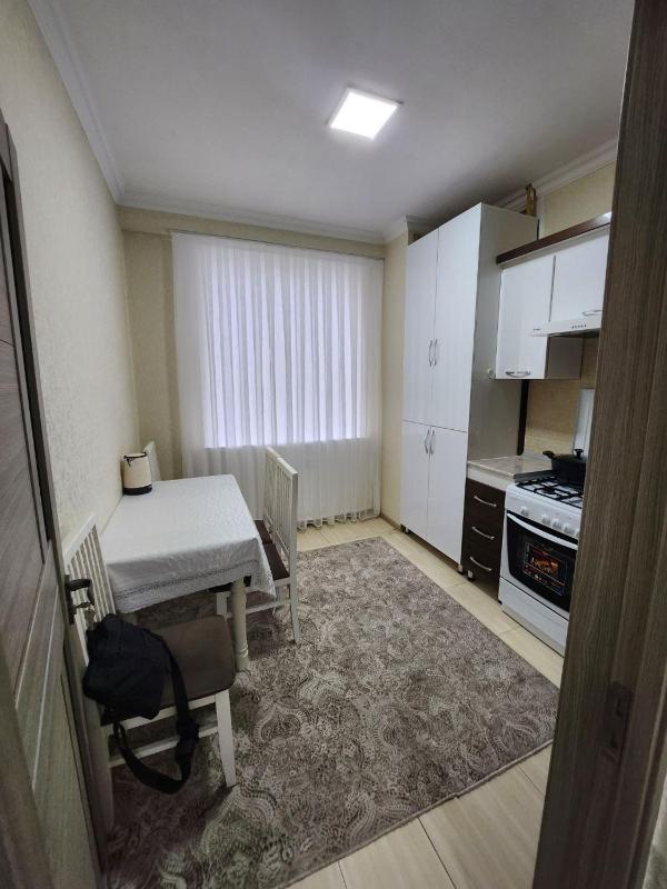 Цены на Parkent Plaza 182, 39 в Ташкент