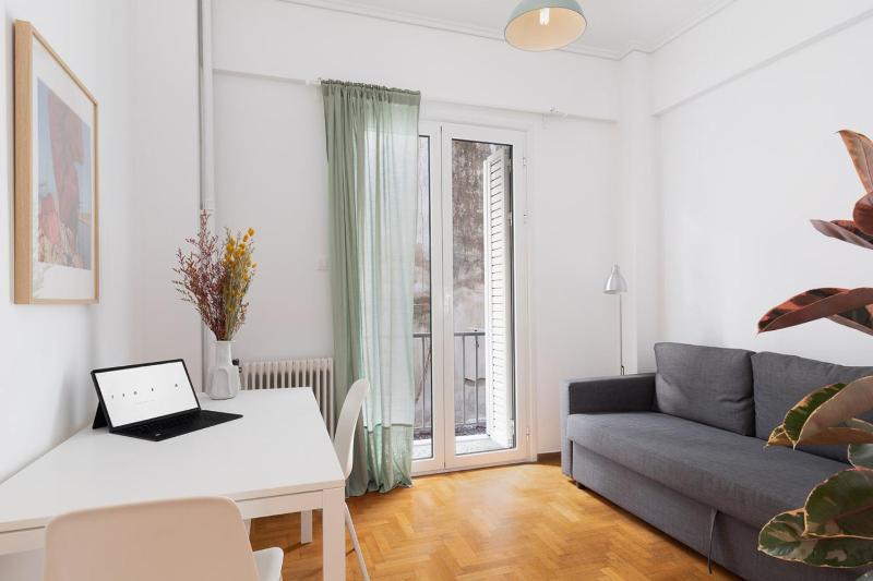Comfort aparment in Exarcheia — комфортный отель в Афины