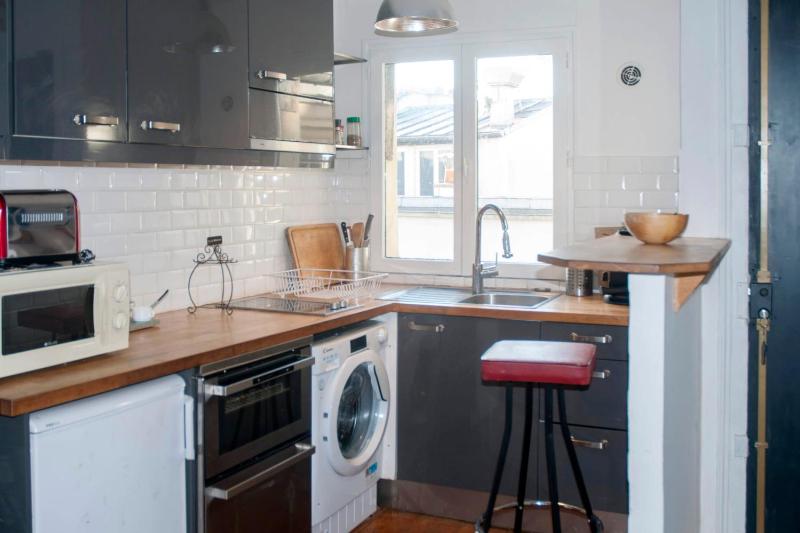 Apartment near the Louvre — отель в Париже, Франция