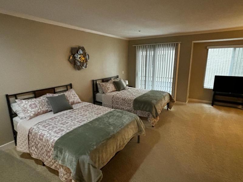 Sweet Studios Universal Loft FREE parking and WIFI — забронировать отель в Лос-Анджелесе