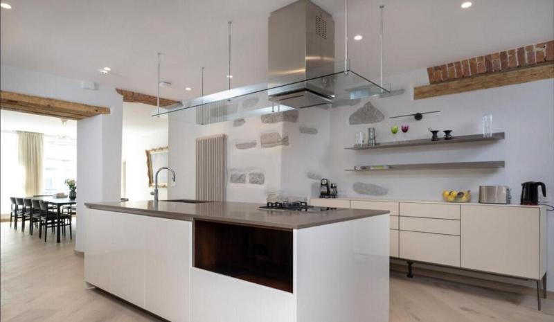 Luxury Flat 265m2 - Newly renovated - Old Town — отель с удобствами в таллине