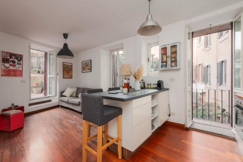 Цены на Trastevere Zen Home-ZENO 33 в Риме